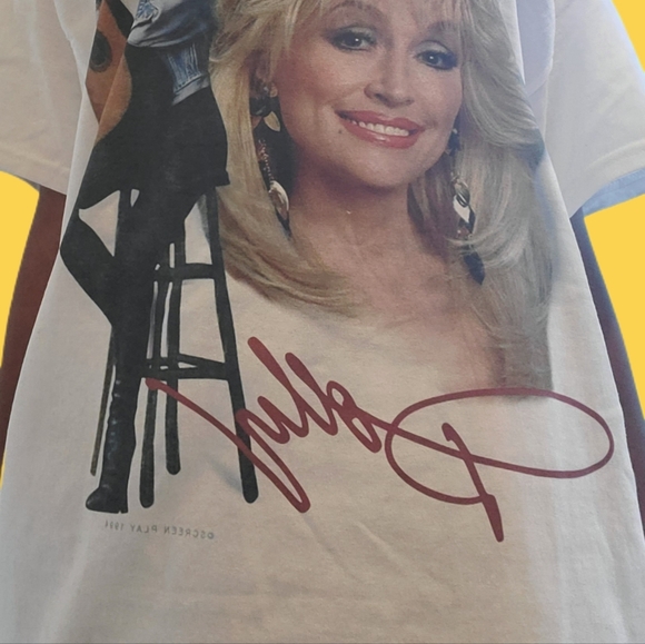 (SOLD) White Dolly Parton t-shirt - Picture 1 of 4